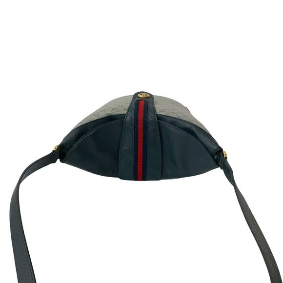 GUCCI Red Leather Shoulder Bag - Picture 4 of 10